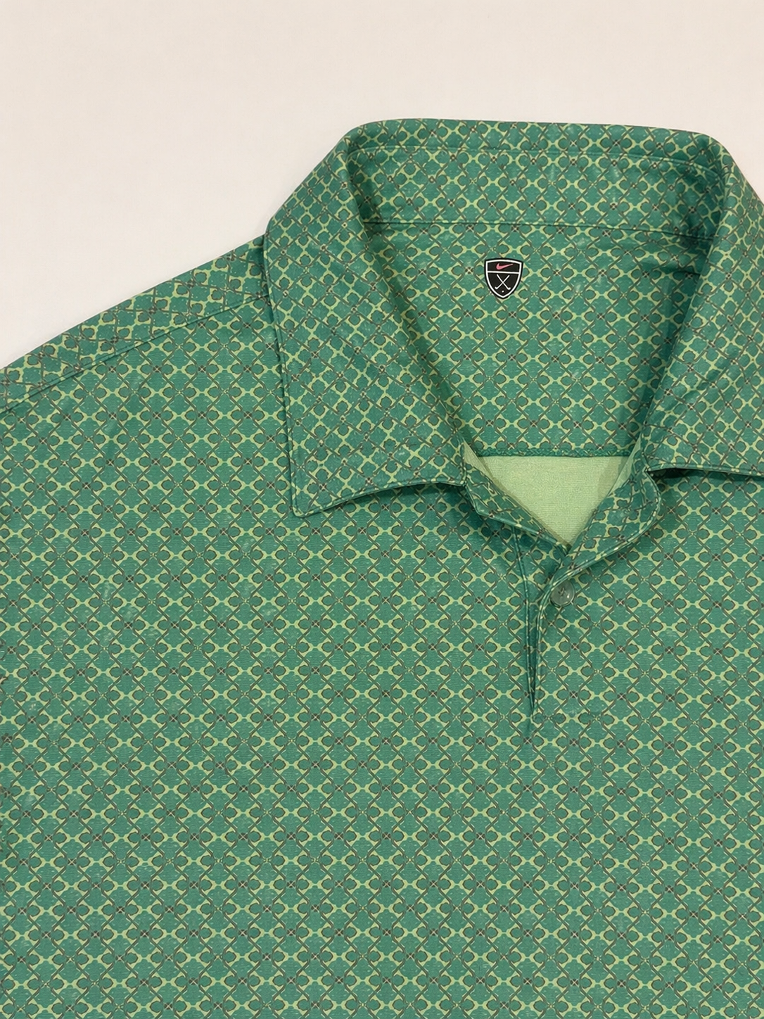 Vintage Nike Golf Pattern Polo Shirt – Green Geometric Print (L)